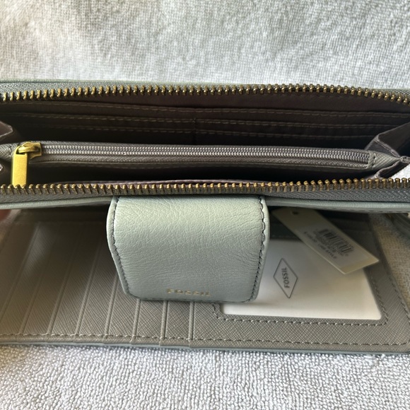 Fossil wallet - Picture 4 of 7